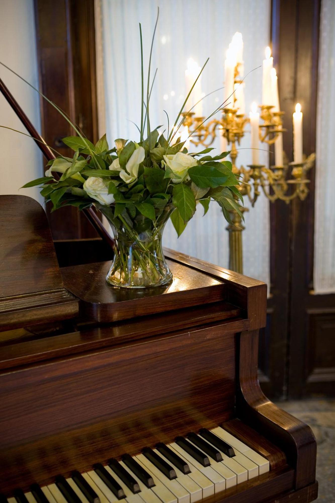 Charme Hotel Hancelot เกนต์ ภายนอก รูปภาพ